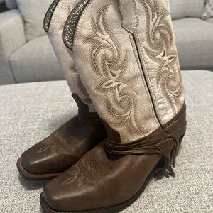 Brown Leather & Cream Embroidered Western Boots